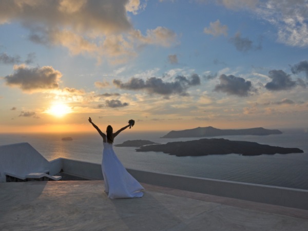legal papers for weddings in crete or santorini