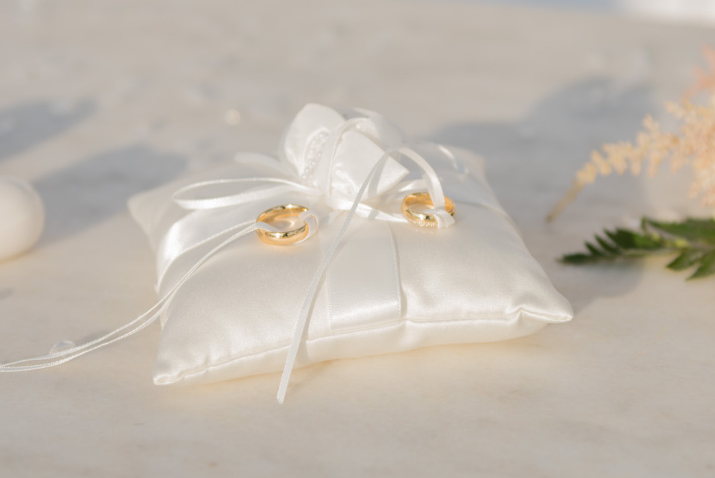legal papers for weddings in crete or santorini